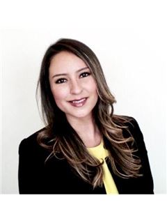 Monserrat Genis - RE/MAX Blue
