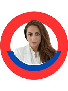 Ximena Rosales  - RE/MAX Supreme
