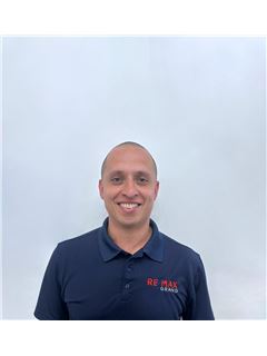 APOLO CEJA - RE/MAX Grand