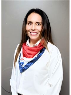Gloria Alicia Vazquez Flores - RE/MAX Arcos