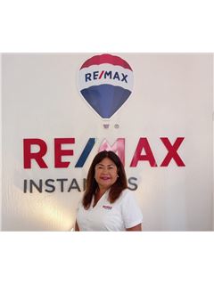 Elena Rivera Merino - RE/MAX Instantips
