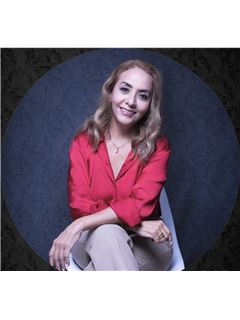Laura Olivia Mendoza Aguirre - RE/MAX Tanlah