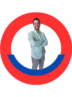 Daniel Corona - RE/MAX Supreme