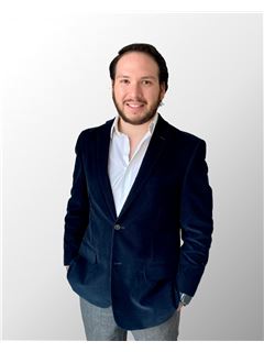 Christian  Ramírez Sánchez - RE/MAX Centurión
