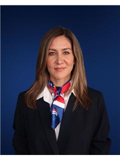Cecilia Ayala Sistos - RE/MAX ADN