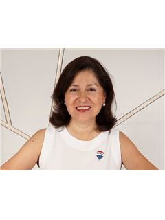 Beatriz Centeno - RE/MAX Puerta de Hierro
