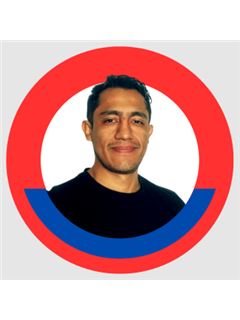 Broker/Owner - Erick Estrada - RE/MAX Supreme