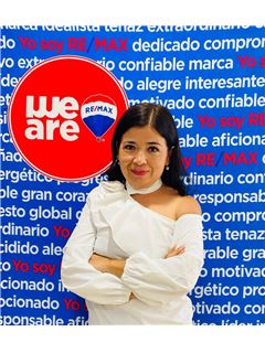 Gabriela Vega - RE/MAX Unlimited