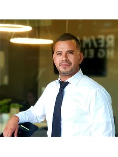Cristhian Soto - RE/MAX HG Elite