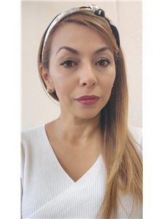 Azucena Molina Cordero - RE/MAX Instantips