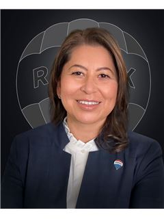 Broker/Owner - Magdalena  Hernandez - RE/MAX Homelife