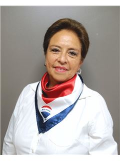 Adriana Pala Soto - RE/MAX Arcos