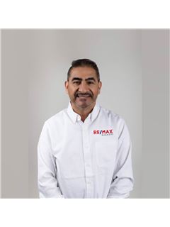 Jesus Castillo - RE/MAX Grand