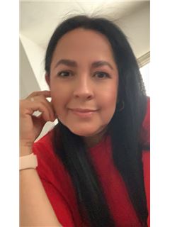 Rosella Bedoy Avila - RE/MAX Instantips