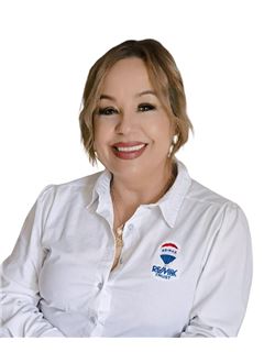 LAURA SALCEDO GONZALEZ - RE/MAX Trust
