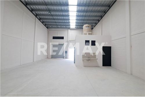 Commercial - Warehouse - Mérida, Mexico - Mexico