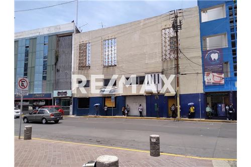 Commercial - Commercial/Retail - Irapuato, Mexico - Mexico