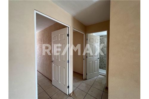 Residential - Apartment with roof - Querétaro, Mexico - Mexico - 10 - 1001065104-679