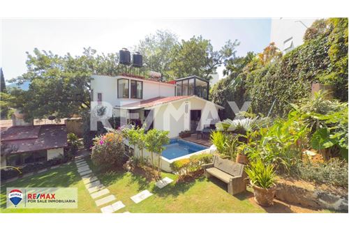 San Pedro  -  Tepoztlan, Mexico