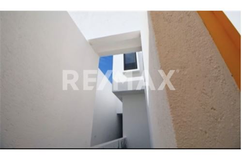 Commercial - Office - Querétaro, Mexico - Mexico - 17 - 1001065097-263