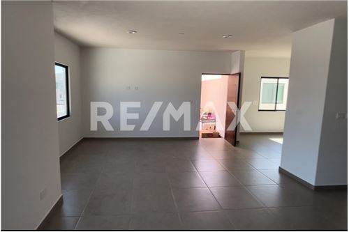 Prédio Habitacional - Apartamento com Sotão - Querétaro, México - Mexico - 3 - 1001065199-87