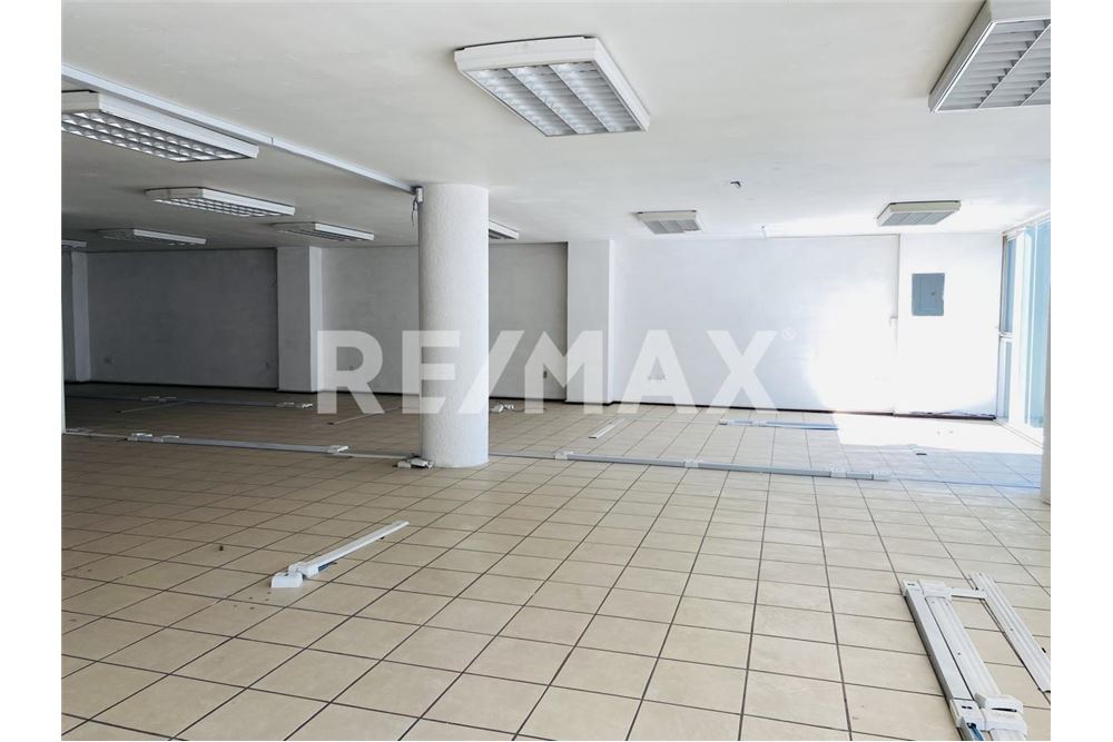 Commercial - Office Block - Toluca, Mexico - Mexico - 52 - 1001021005-19