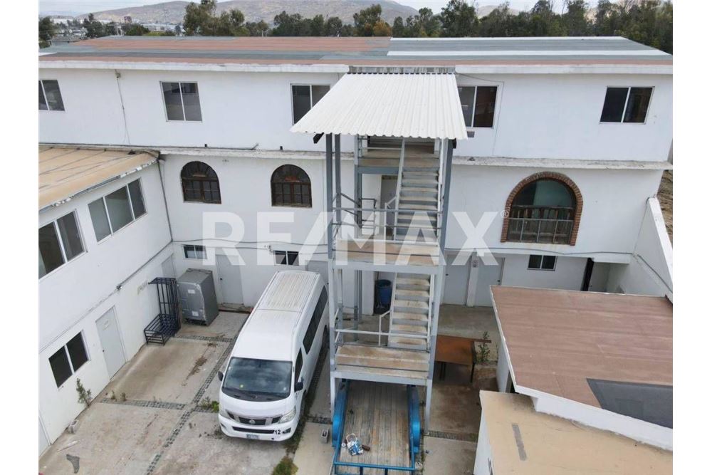 Residencial - Casa - Tijuana, México - Mexico - 2 - 1001150009-325