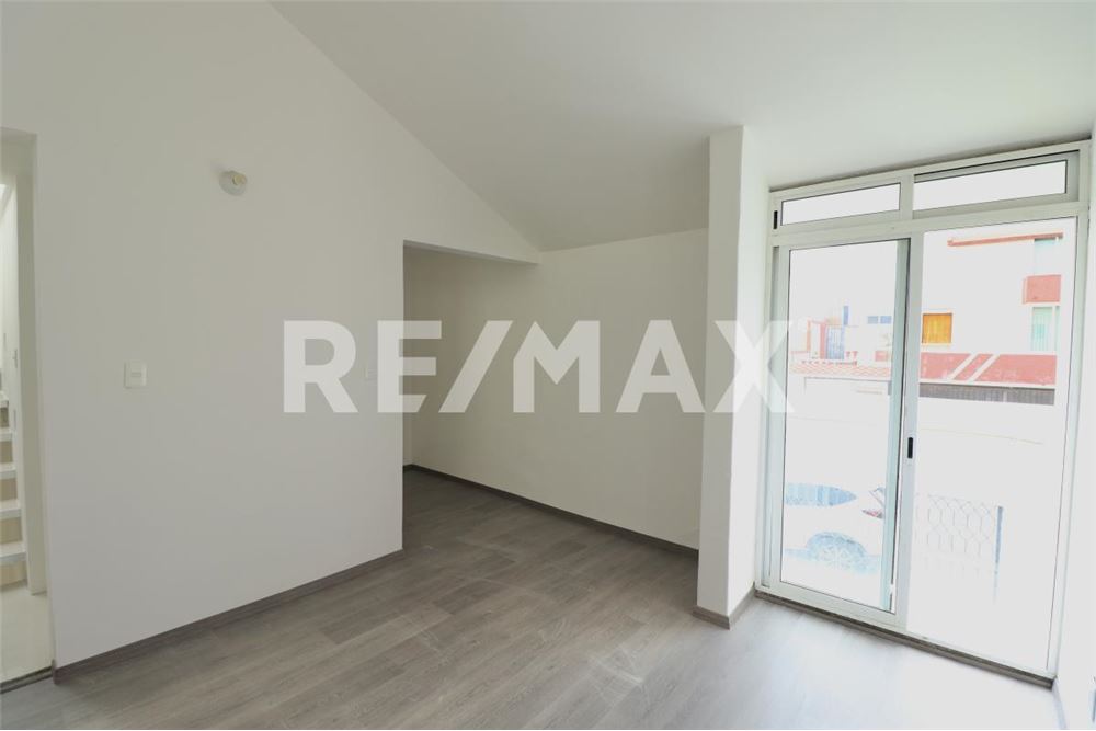 Residential - House - Naucalpan de Juárez, Mexico - Mexico - 11 - 1001028002-555