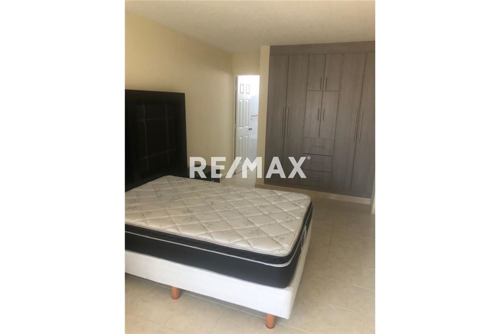 Residential - บ้านเดี่ยว - Salamanca, Mexico - Mexico - 14 - 1001111004-299