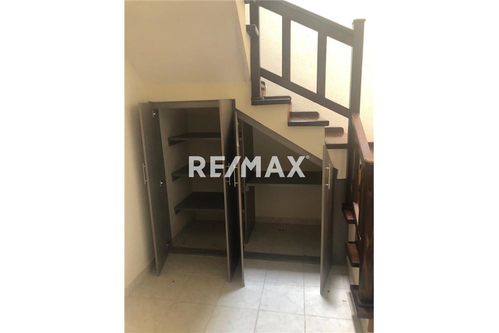 Residential - บ้านเดี่ยว - Salamanca, Mexico - Mexico - 8 - 1001111004-299