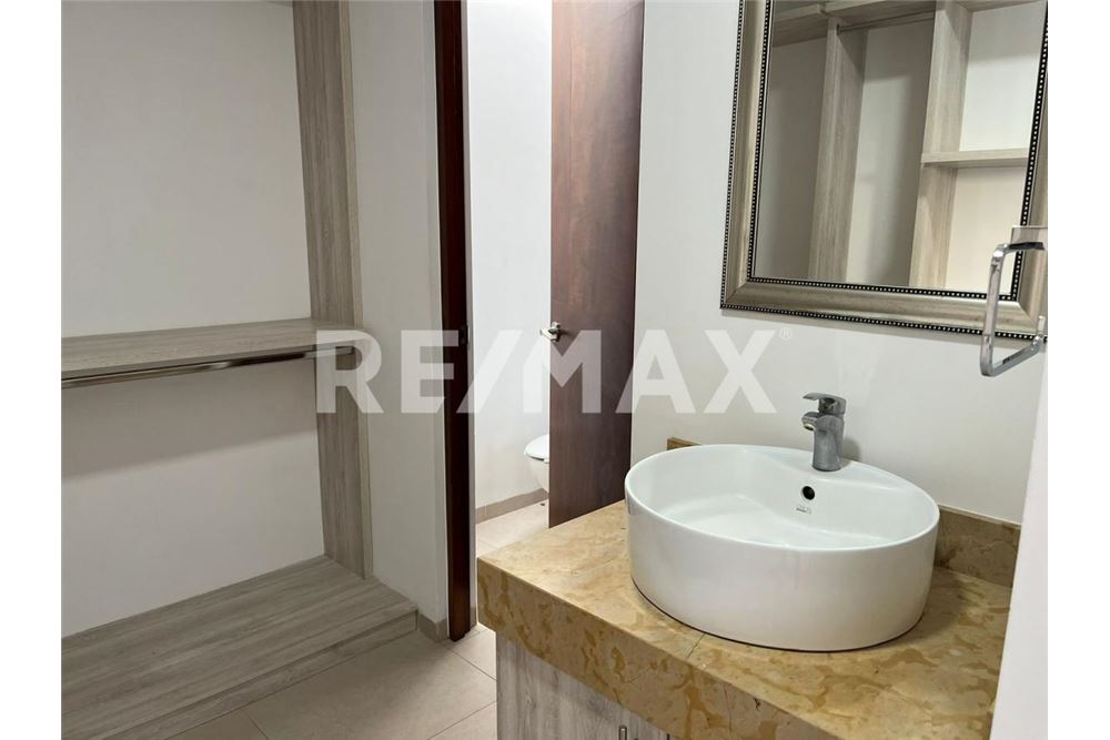 Residential - House - El Marques, Mexico - Mexico - 17 - 1001065218-90