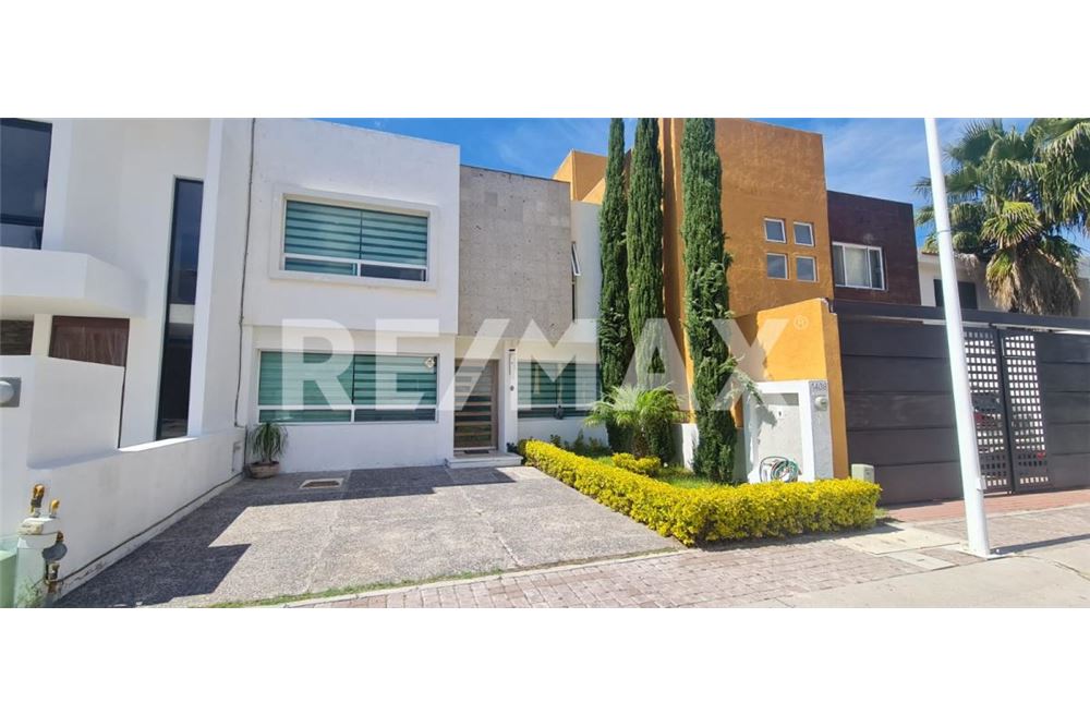 Residencial - Casa - Querétaro, México - Mexico - 1 - 1001065163-145