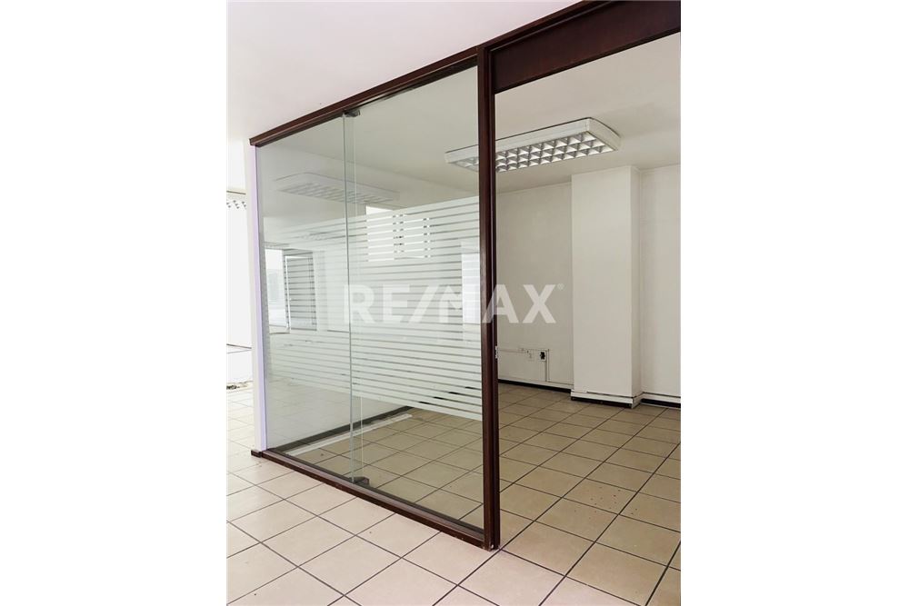 Commercial - Office Block - Toluca, Mexico - Mexico - 23 - 1001021005-19