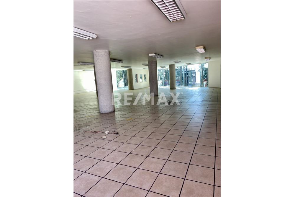 Commercial - Office Block - Toluca, Mexico - Mexico - 9 - 1001021005-19