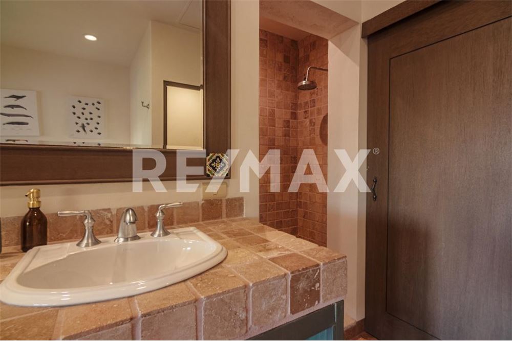 Residential - Condo/Apartment - La Paz, Mexico - Mexico - 30 - 1001122144-4