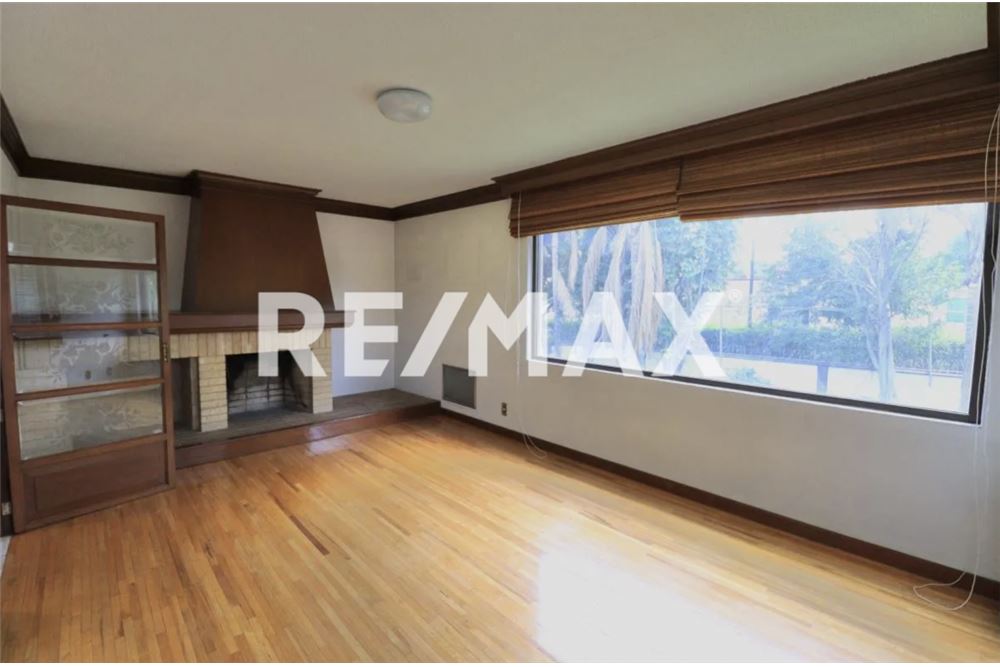 Residential - House - Ciudad de México, Mexico - Mexico - 23 - 1001028002-549