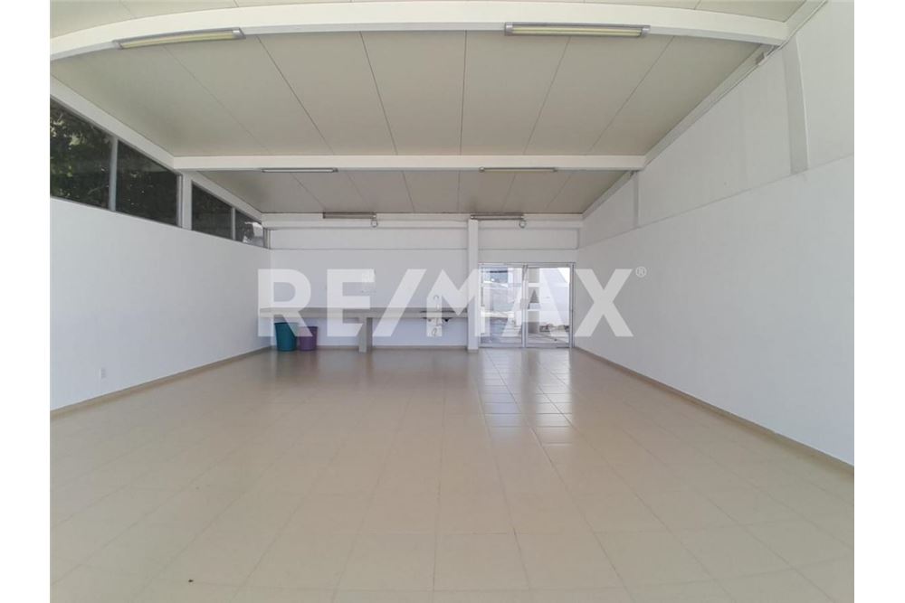 Prédio Habitacional - Casa - El Marques, México - Mexico - 38 - 1001065096-387