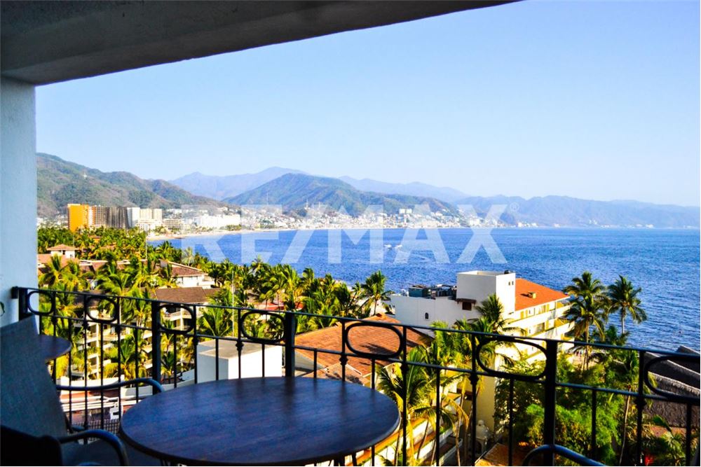 Residential - Apartment with roof - Puerto Vallarta, Mexico - Mexico - 2 - 1001121001-178