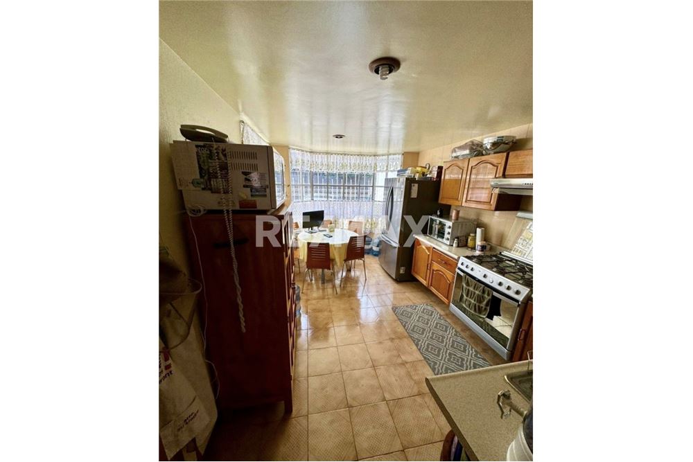 Residential - House - Naucalpan de Juárez, Mexico - Mexico - 9 - 1001028002-547