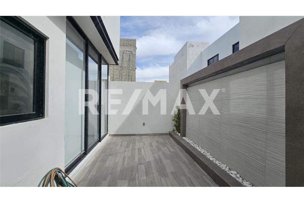 Residential - Condo/Apartment - Zapopan, Mexico - Mexico - 12 - 1001183088-8