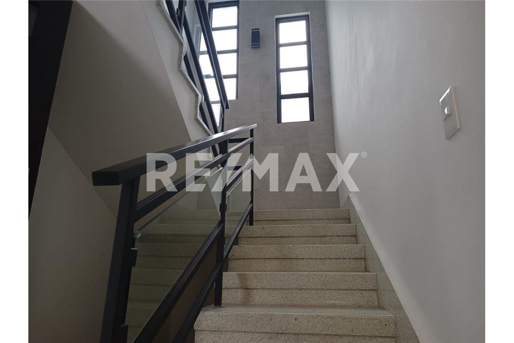 Commercial - Office - Tlalnepantla de Baz, Mexico - Mexico - 13 - 1001028028-146