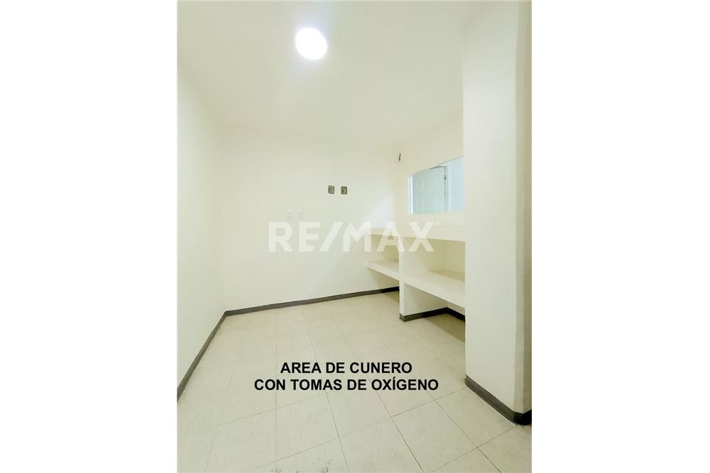 Commercial - Sairaala - Atizapán De Zaragoza, Meksiko - Mexico - 18 - 1001063130-56