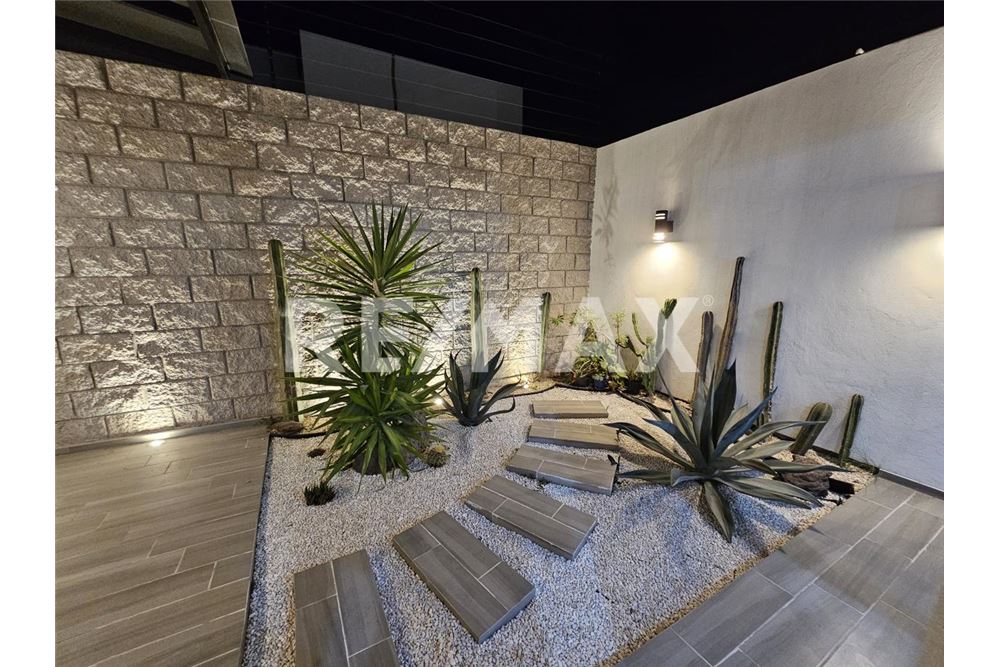 Residential - House - El Marques, Mexico - Mexico - 7 - 1001065017-86