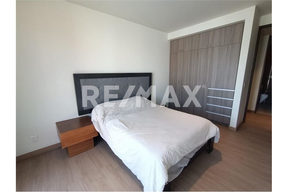 Residencial - Apartamento con terraza - Querétaro, México - Mexico - 11 - 1001065104-670