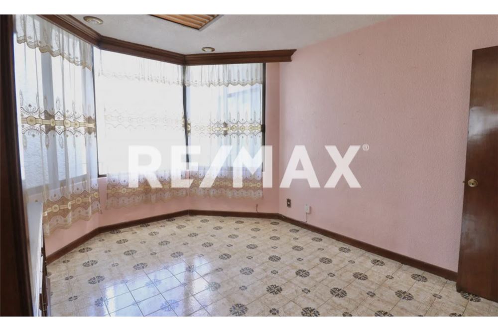 Residential - House - Ciudad de México, Mexico - Mexico - 25 - 1001028002-549