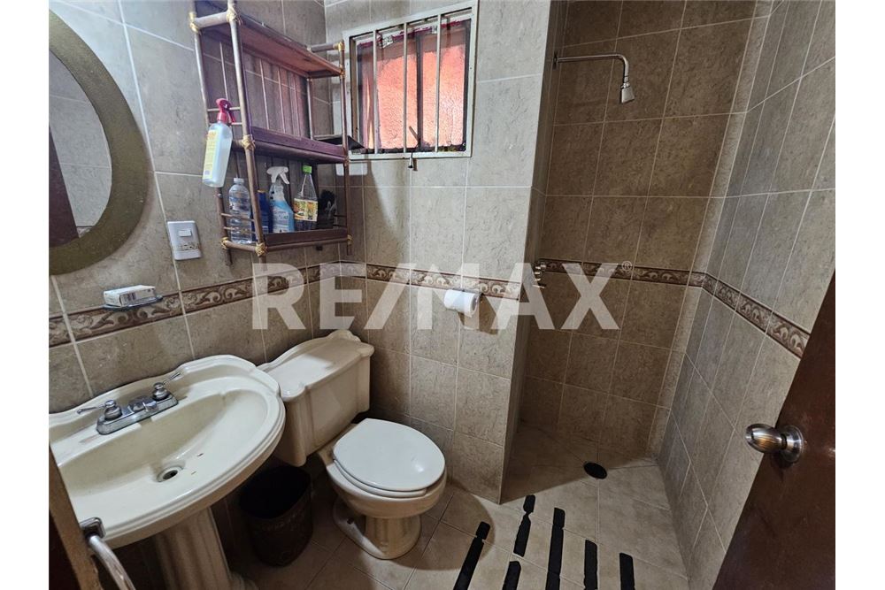 Residential - House - Querétaro, Mexico - Mexico - 6 - 1001065017-78