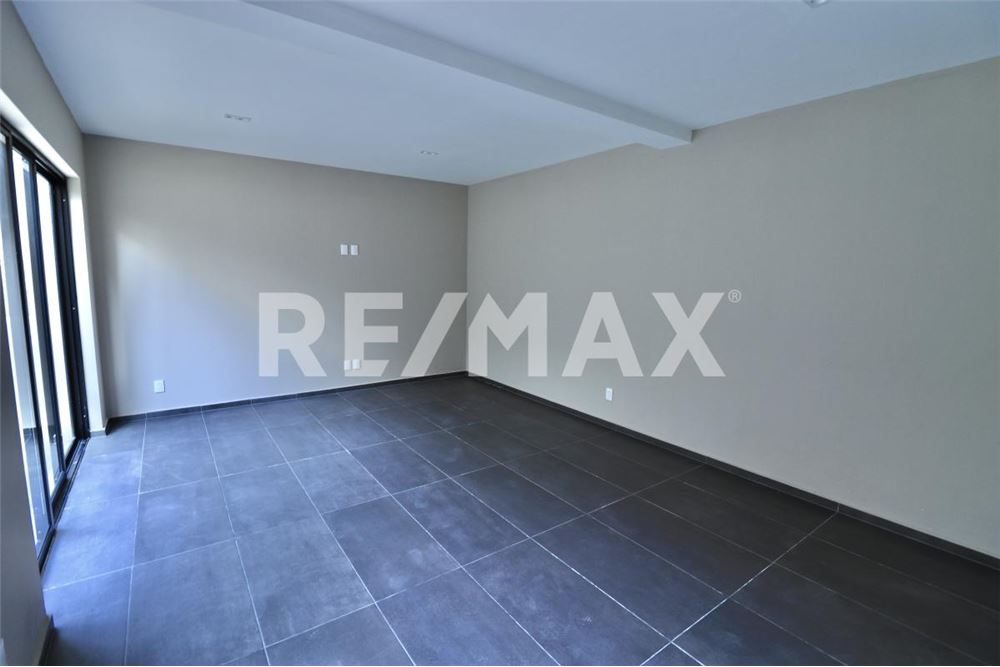 Residential - Condo/Apartment - Ciudad López Mateos, Mexico - Mexico - 23 - 1001028002-546