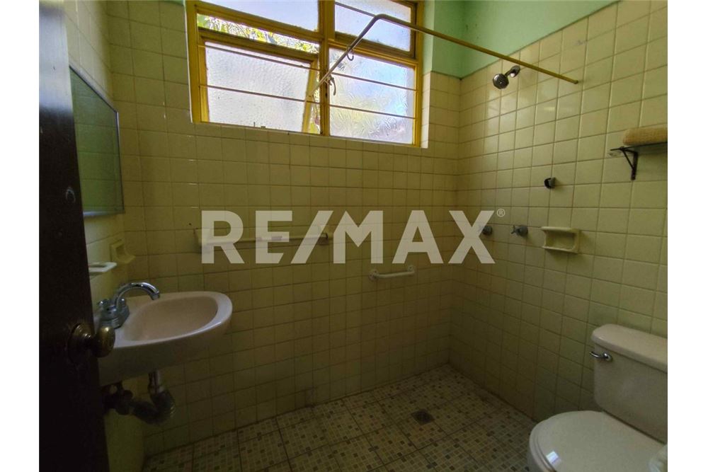 lakó - szabadonálló ház - Guadalajara, Mexikó - Mexico - 11 - 1001183068-9