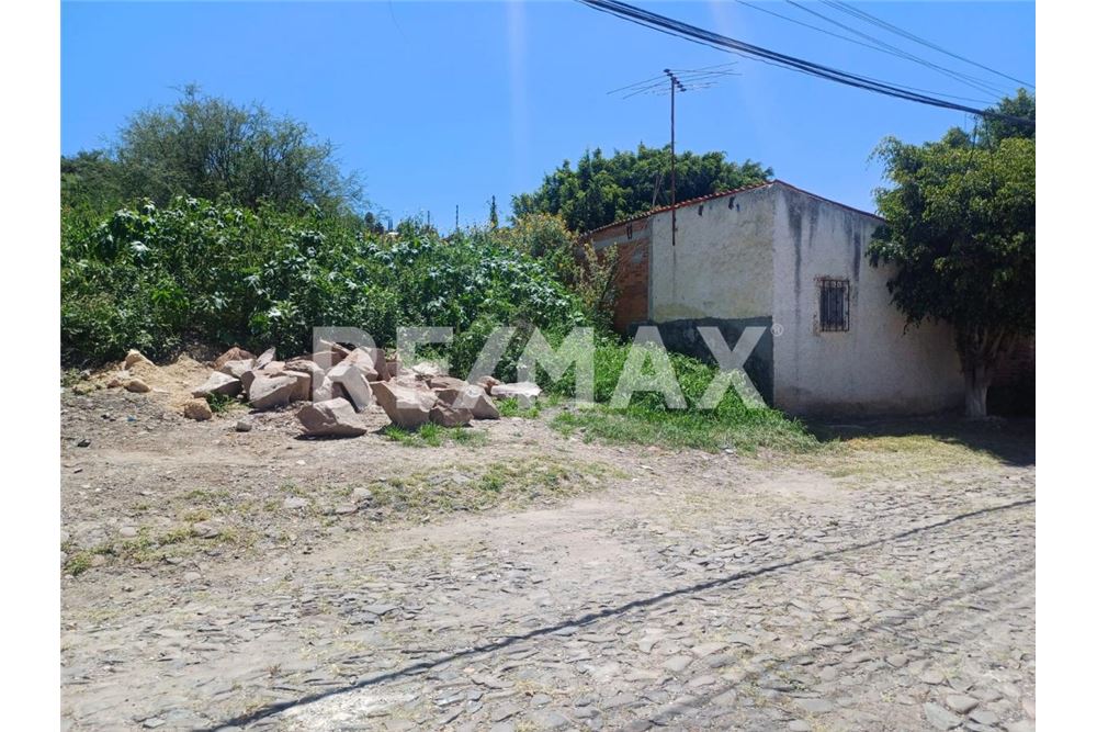 Residenziale - Parte di Terreno per Appezzamento - El Pueblito, Messico - Mexico - 2 - 1001108002-754