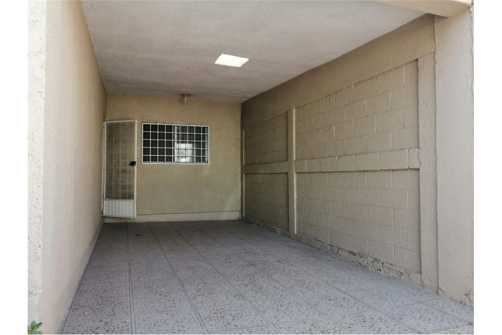 Residential House Juarez, Mexico Mexico 1001051001134 , RE/MAX